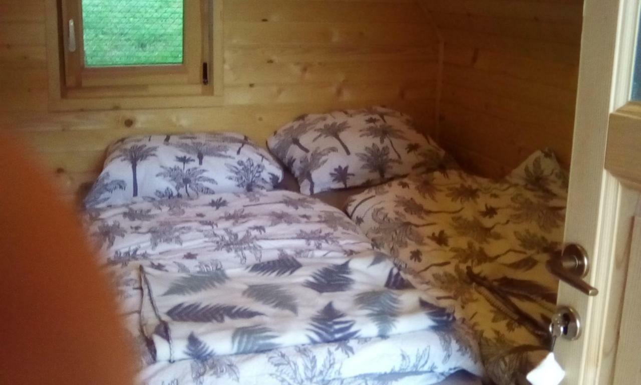 Вилла Farmglamping Planika - Encijan Hrase Экстерьер фото